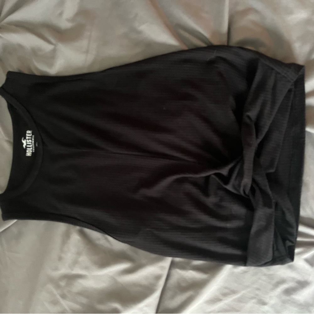 Black Muscle Tank Top